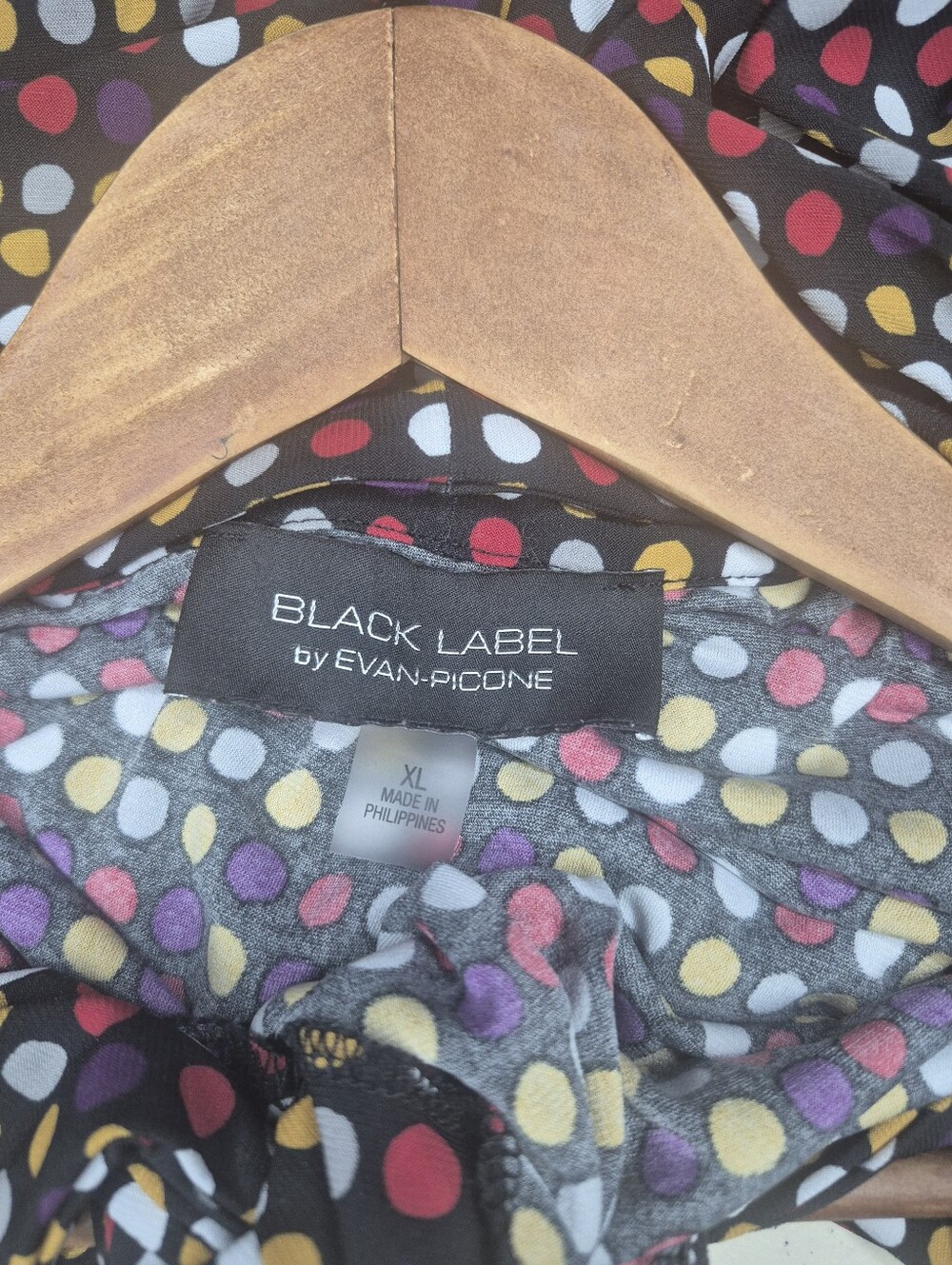 Black Label Sleeveless V-Neck Polka Dot Top in Black, Red & Gold - Picture 2 of 2